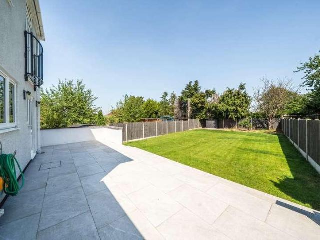 House for sale in Kingswood, South Gloucestershire