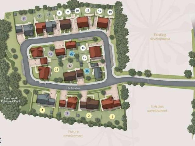 House for sale in Swallowfield
