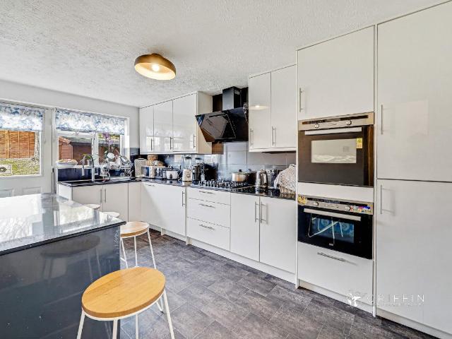 House for sale in South Ockendon, Essex