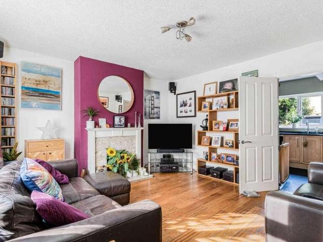 House for sale in London Borough of Hounslow, Greater London