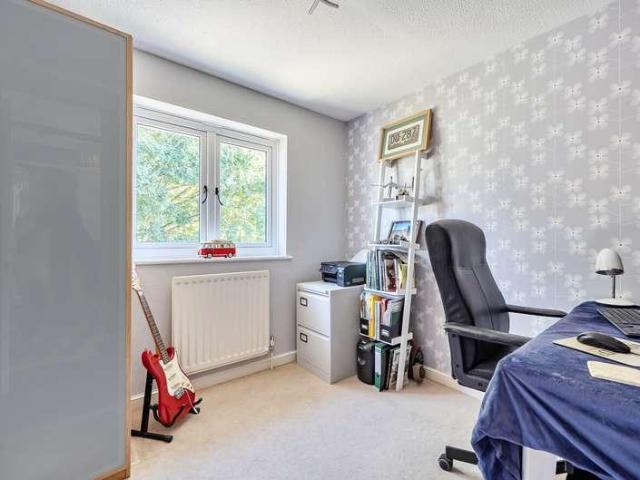 House for sale in Woodley