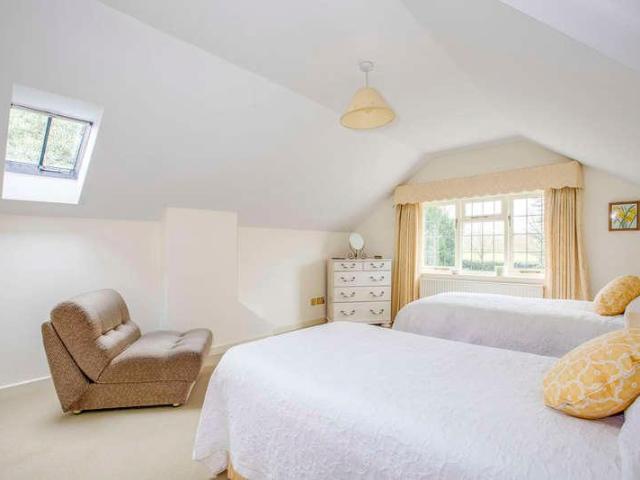 House for sale in Chesham and Villages Community Board, Latimer