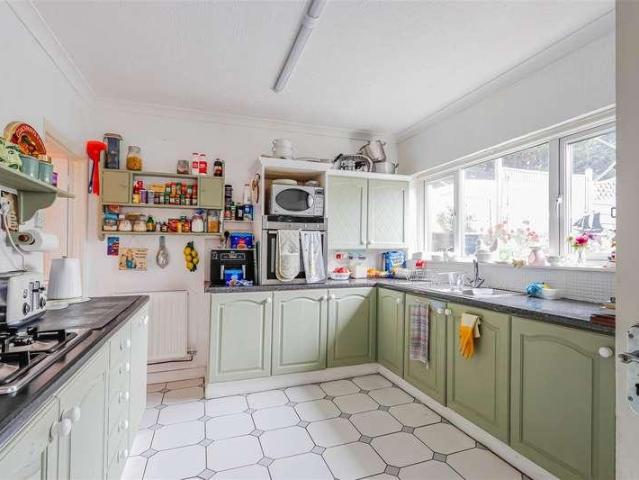 House for sale in Gibbonsdown, Barry