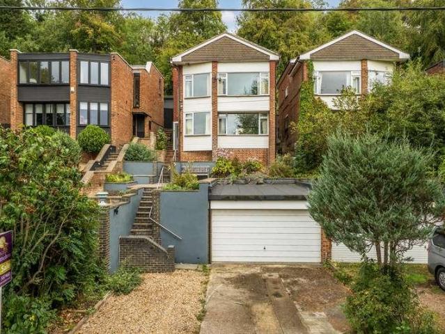 House for sale in Surrey
