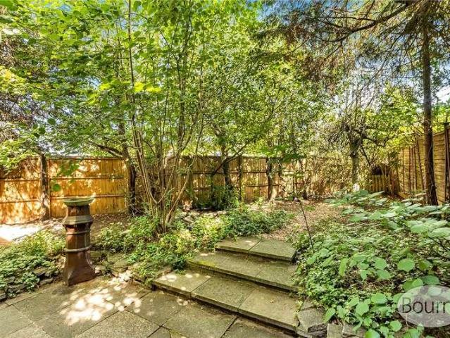 House for sale in Boxgrove, Westborough