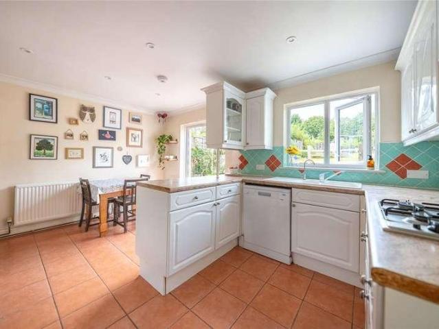 House for sale in Barming, Midway