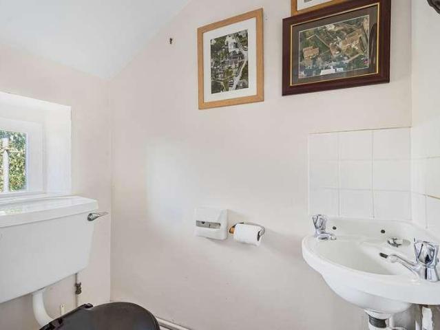 House for sale in Eastcombe, School House