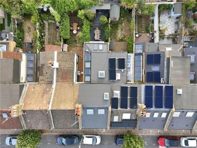 House for sale in Upper Tooting, Greater London
