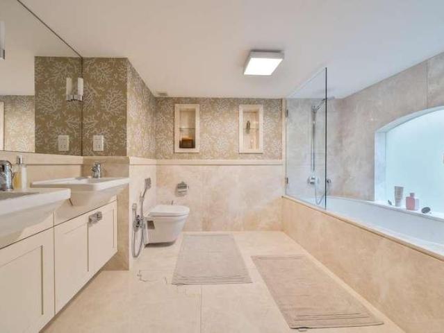 House for sale in The Slade, Oxfordshire