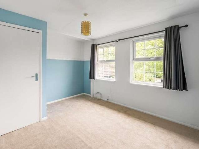 House for sale in Slyfield, Westborough