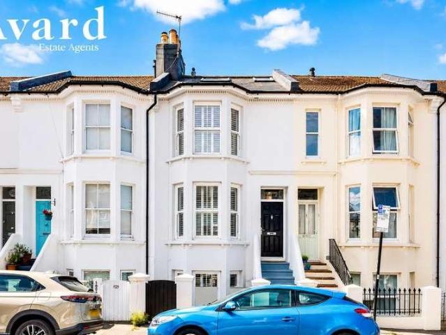 House for sale in Aldrington