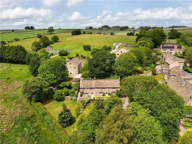 House for sale in Kildwick, North Yorkshire