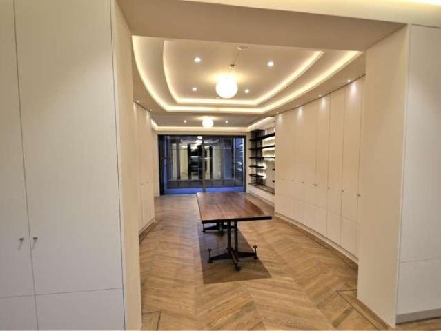 House for sale in Chalk Farm, Greater London
