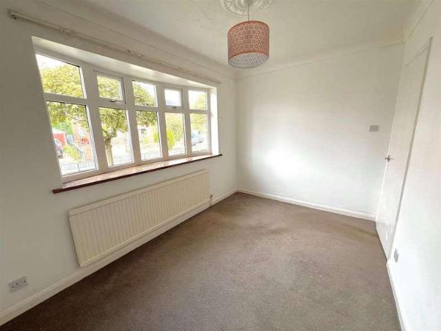 House for sale in Hull, Hatfield