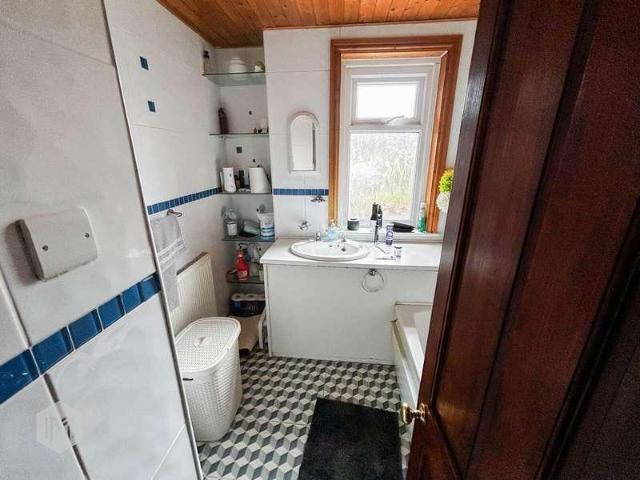 House for sale in Heaton, Lee Bank