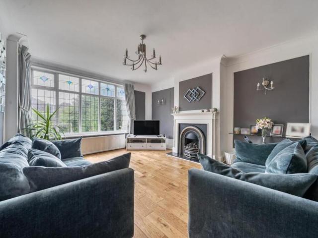 House for sale in West Park, West Yorkshire