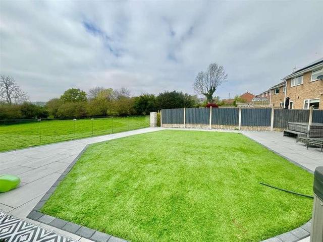 House for sale in Clwyd