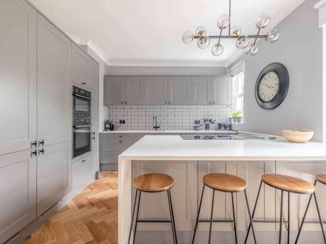 House for sale in Southlea, Datchet