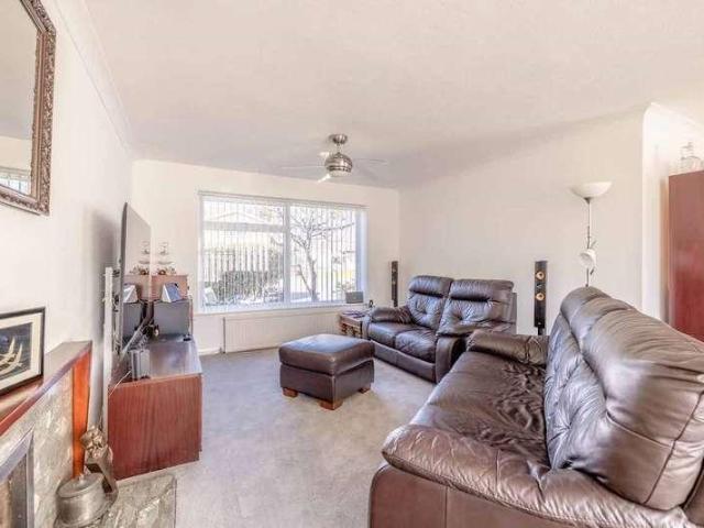 House for sale in Beeches Community Board, Buckinghamshire