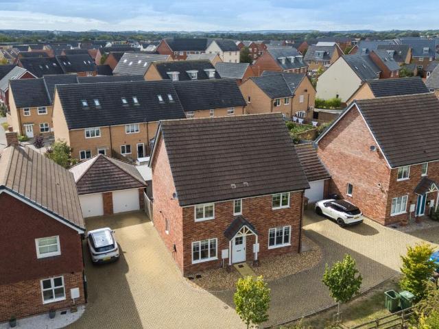 House for sale in Barton Stacey, Hampshire