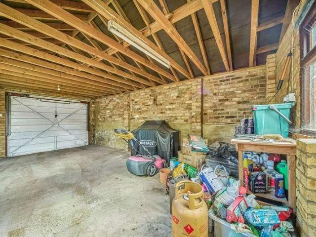 House for sale in Lower Halliford, Surrey