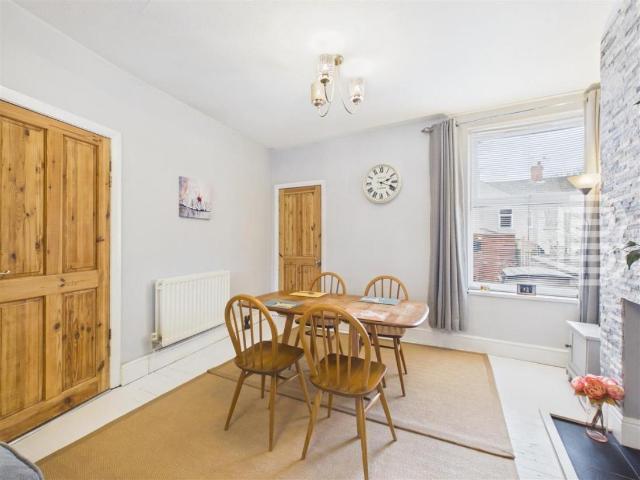 House for sale in Hillmorton Paddox, New Bilton