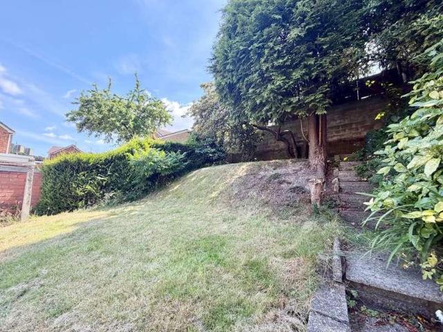 House for sale in Brierley Hill, West Midlands