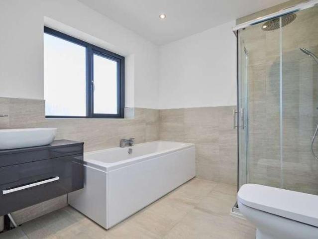 House for sale in West Park, West Yorkshire