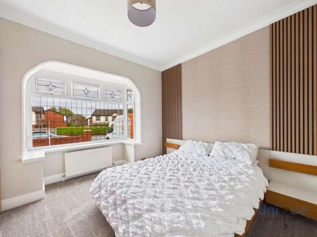 House for sale in Common Edge
