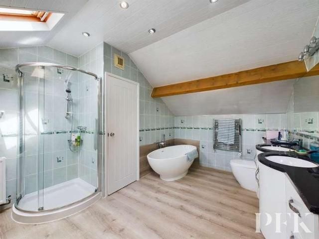 House for sale in Lowther