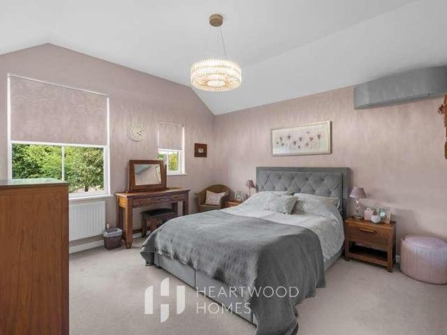 House for sale in The Camp, Five Acres