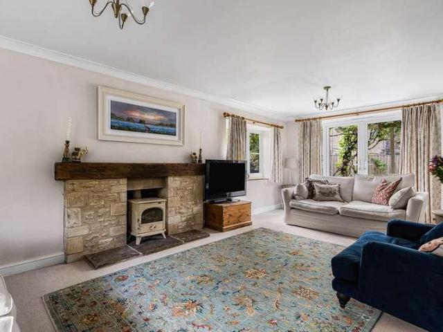 House for sale in Ashton Keynes, Wiltshire