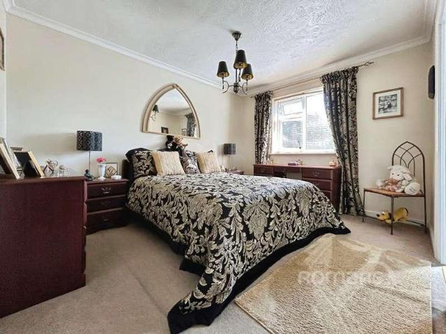 House for sale in Hart, Hampshire