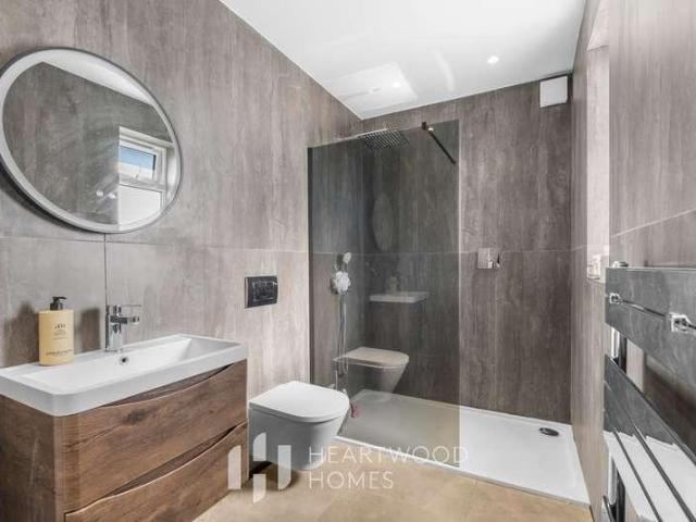 House for sale in St Albans, Five Acres