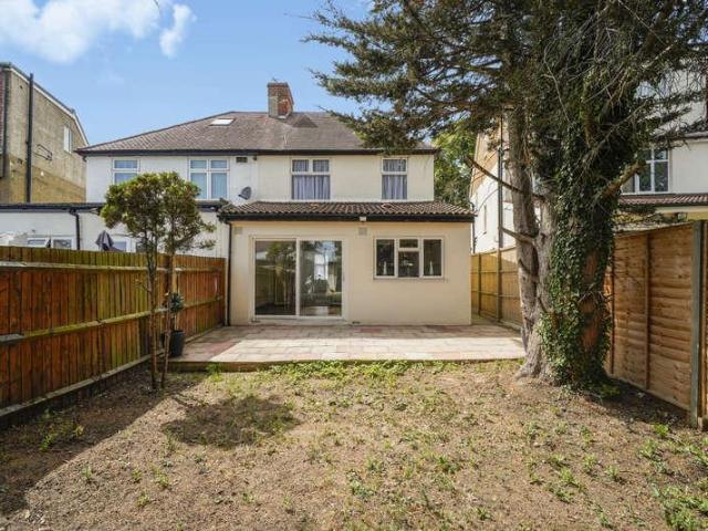 House for sale in London Borough of Hounslow, Greater London