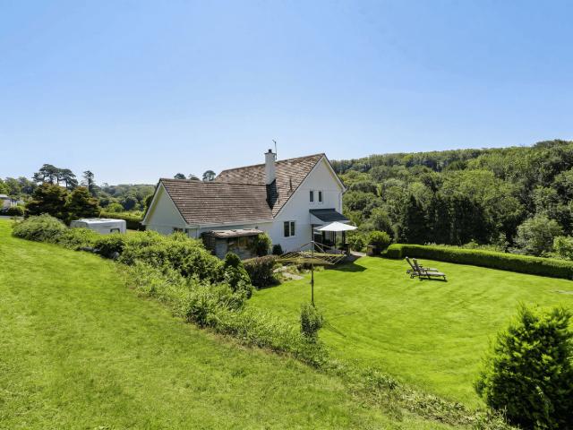 House for sale in Membland, Strode