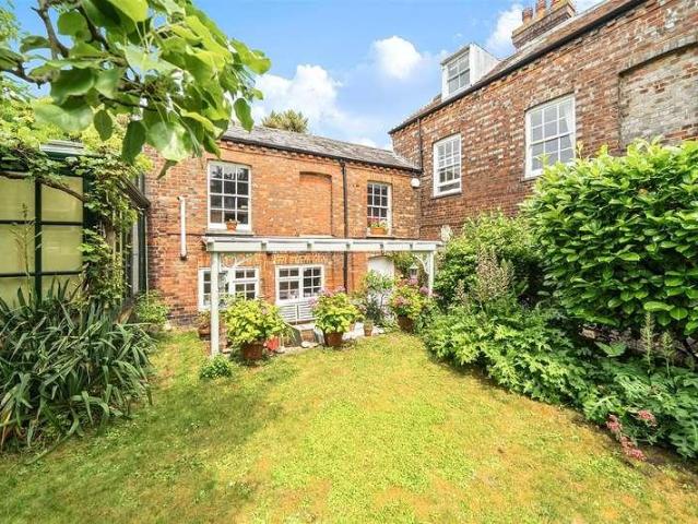 House for sale in Arundel, Clapham