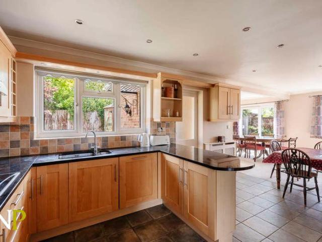 House for sale in Chelmondiston, Suffolk