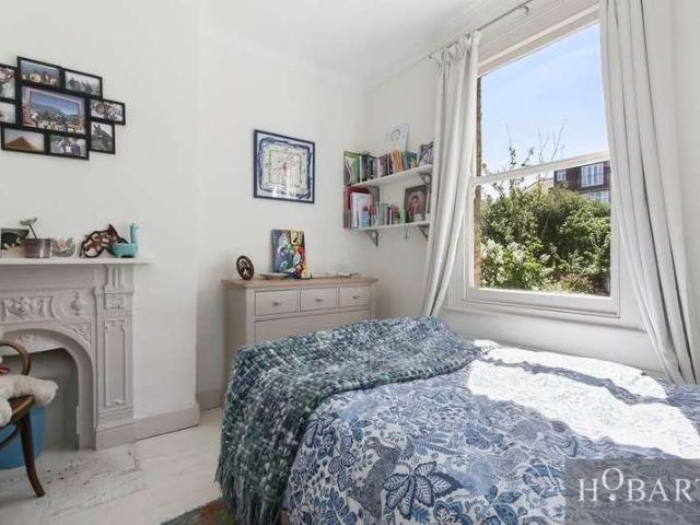 House for sale in Muswell Hill, Greater London