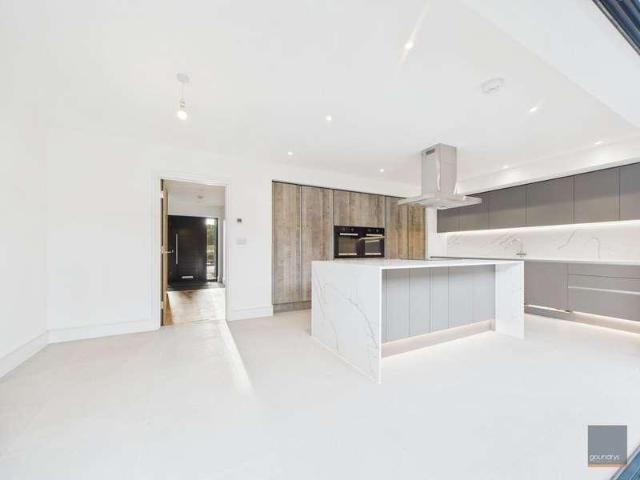 House for sale in Goonbell, Cornwall