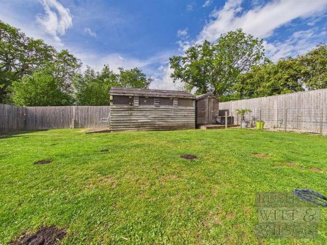 House for sale in Heathlands, East Sussex