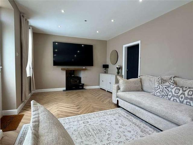 House for sale in Porth-y-Felin, Holyhead