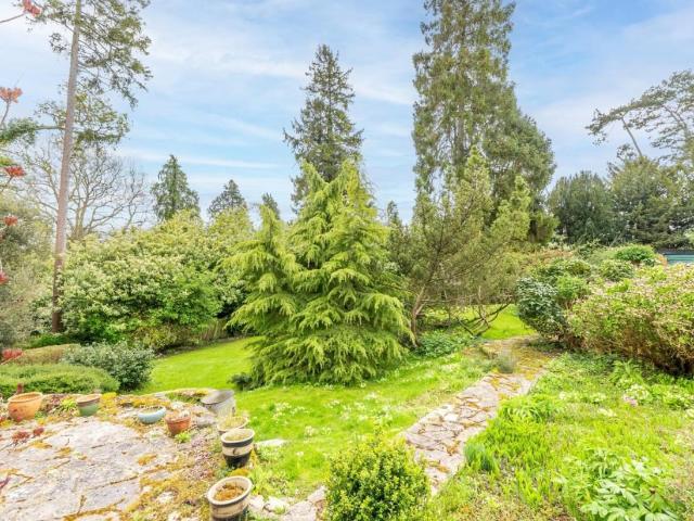 House for sale in Cheddington, Ledburn