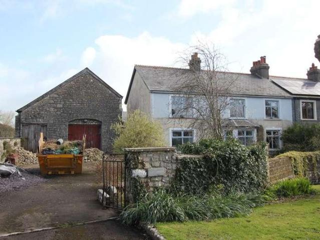 House for sale in Llan-Maes, Wales