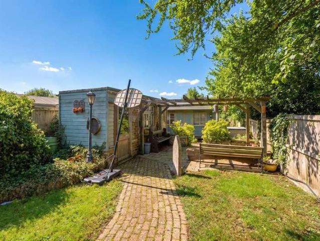 House for sale in Herne Common, Canterbury