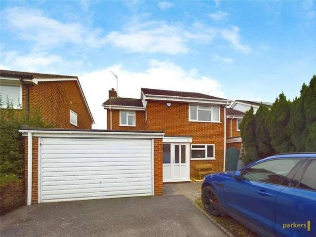 House for sale in Sindlesham, Winnersh