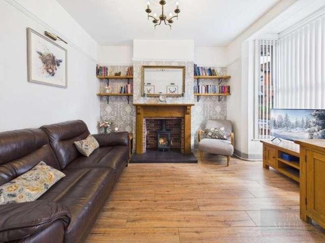 House for sale in Aylestone Park, Leicester
