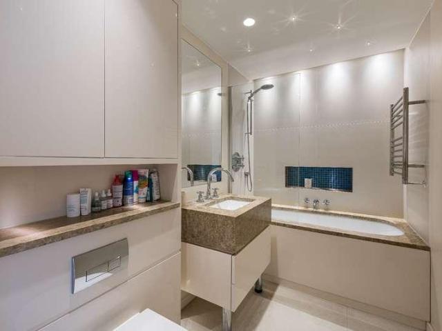House for sale in Brompton, Greater London