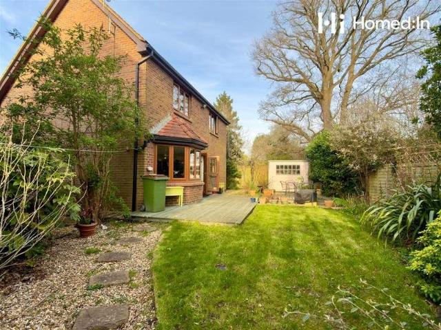 House for sale in Horsham, West Sussex