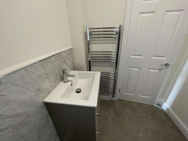 House for sale in Georgia, Greater Manchester